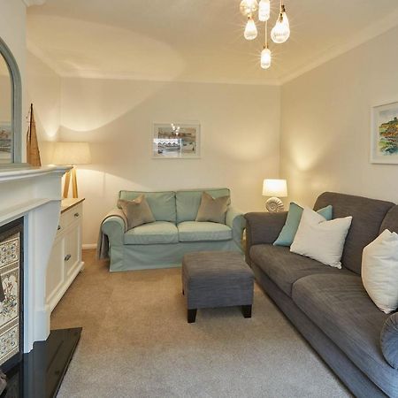 Host & Stay - Adventure House Whitby Esterno foto
